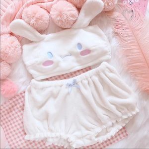2/$50🐰 Cinnamoroll Set